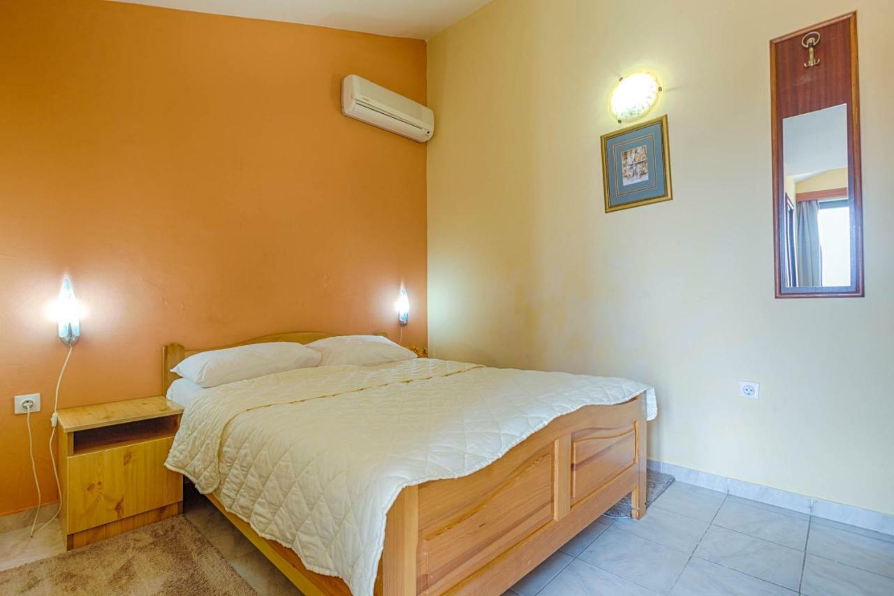 Mali Milocer Bay Accommodation Sveti Stefan Habitación foto
